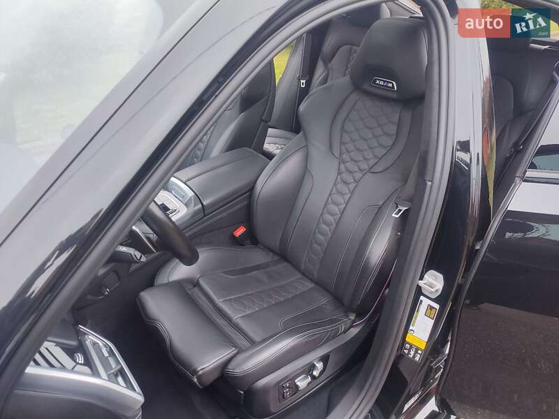 Внедорожник / Кроссовер BMW X6 2021 в Киеве