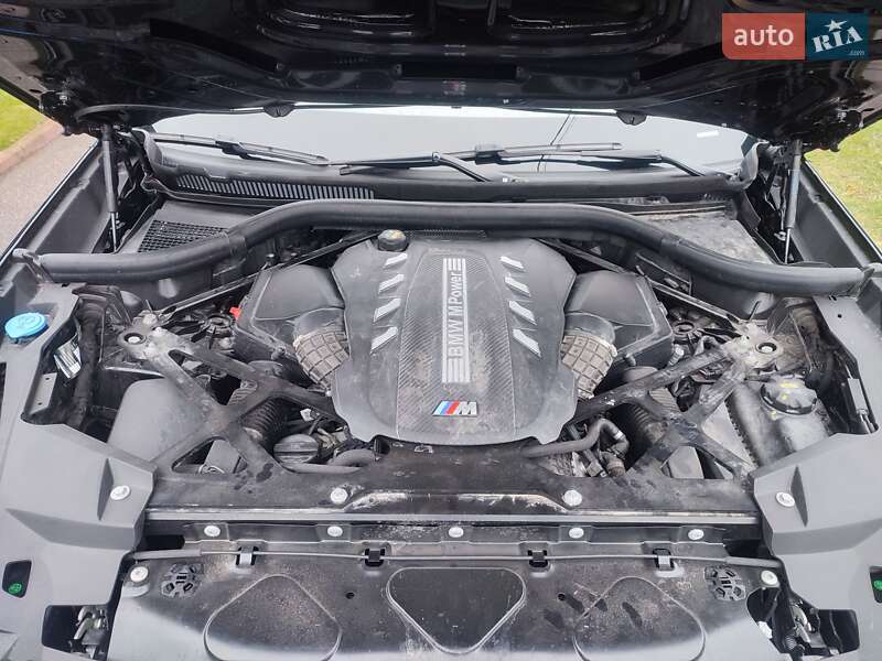 Внедорожник / Кроссовер BMW X6 2021 в Киеве