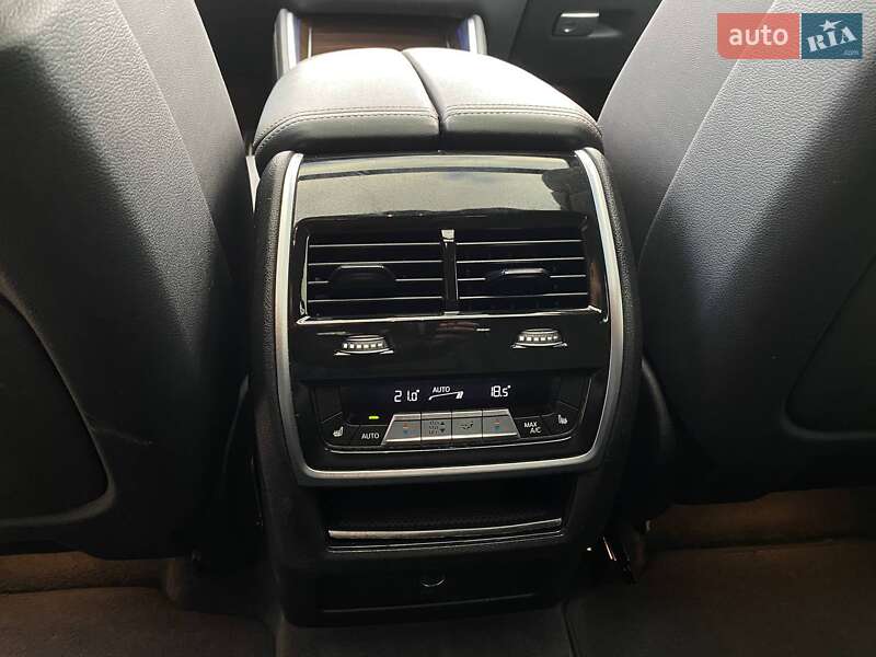 Позашляховик / Кросовер BMW X6 2023 в Львові фото 27 Позашляховик / Кросовер BMW X6 2023 в Львові