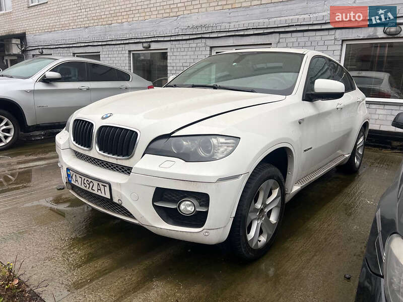 Внедорожник / Кроссовер BMW X6 2010 в Киеве