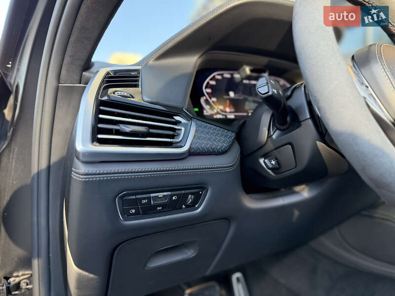 Внедорожник / Кроссовер BMW X6 2021 в Львове