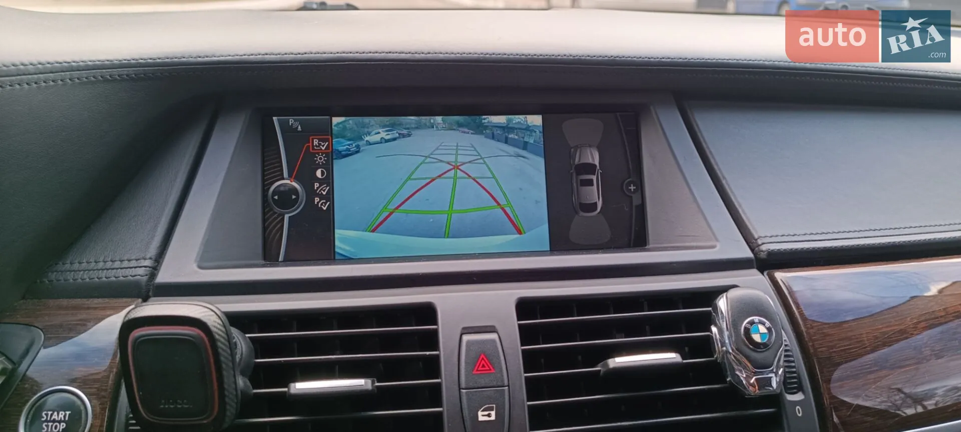 2011 BMW X6 - мініатюра 24