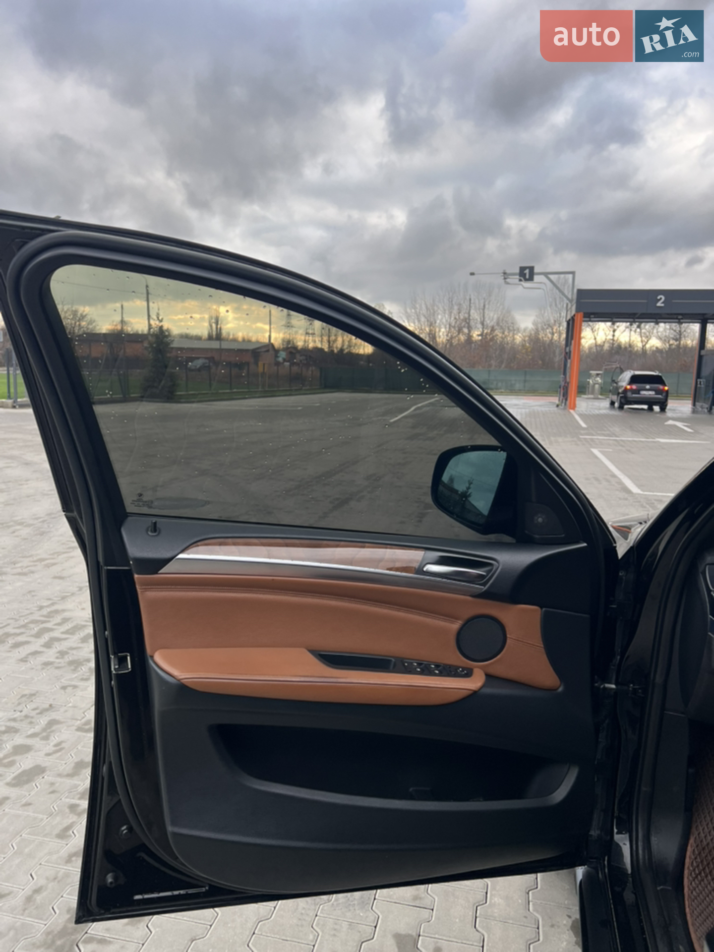 2011 BMW X6 - мініатюра 38