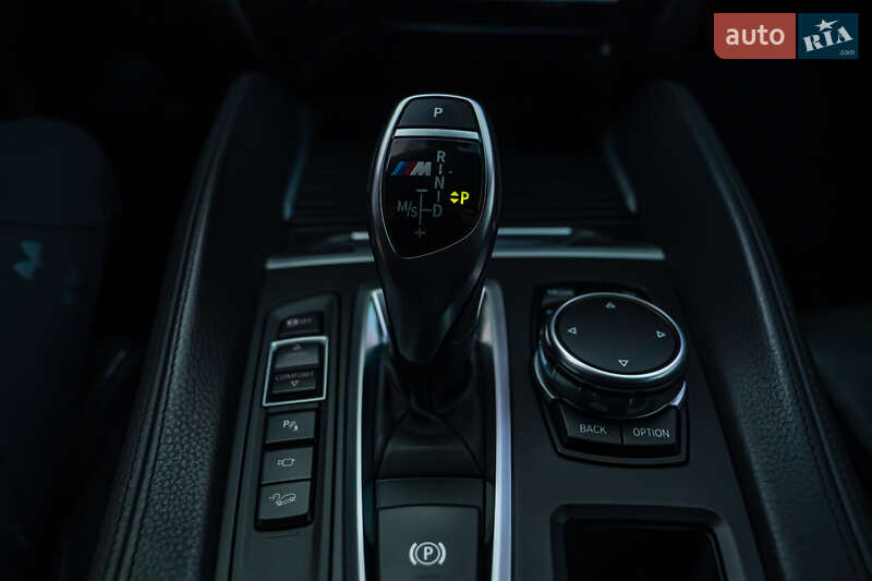 Внедорожник / Кроссовер BMW X6 2016 в Луцке