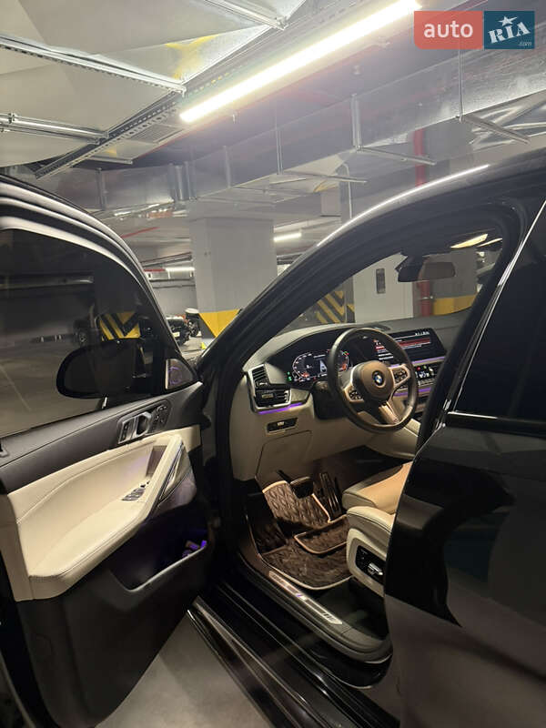 Позашляховик / Кросовер BMW X6 2022 в Івано-Франківську