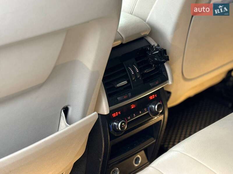 Внедорожник / Кроссовер BMW X6 2015 в Киеве