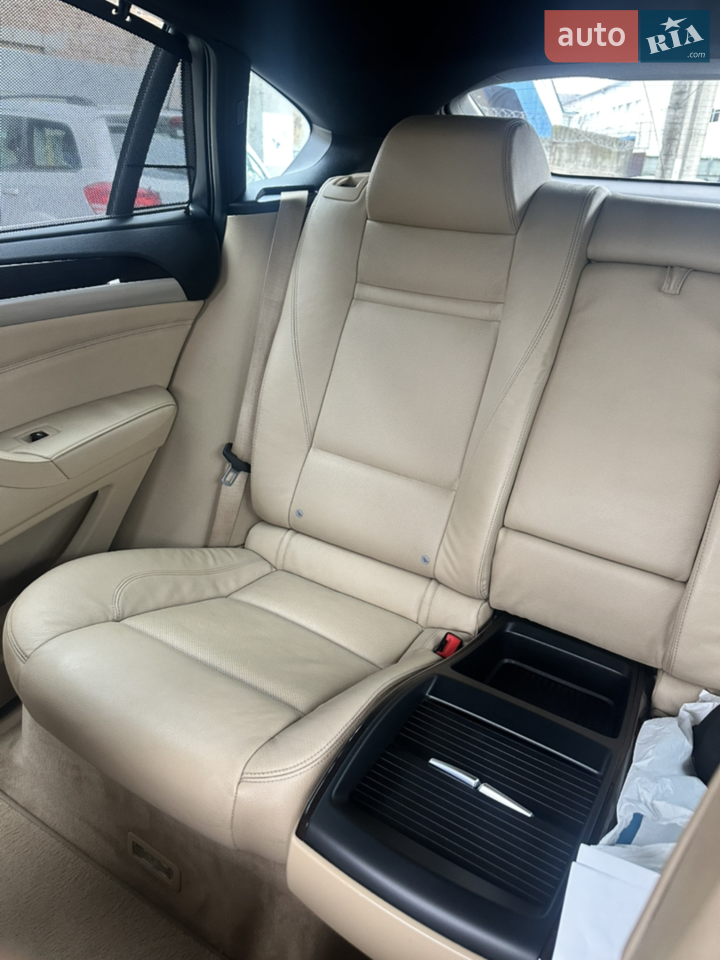 2011 BMW X6 - мініатюра 20