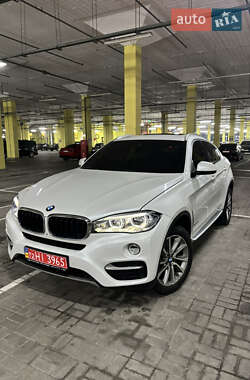 Внедорожник / Кроссовер BMW X6 2015 в Киеве