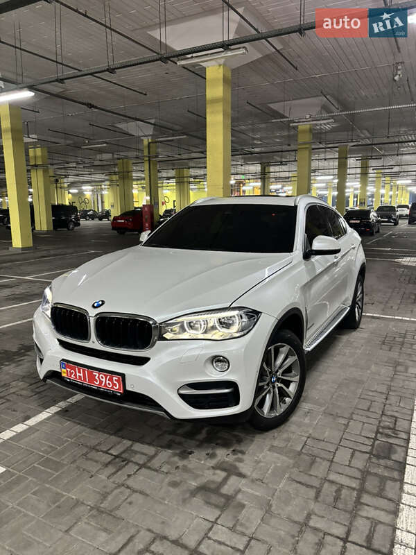 Позашляховик / Кросовер BMW X6 2015 в Києві