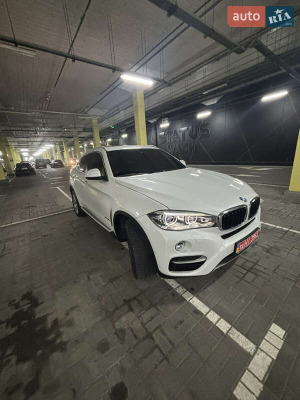 Позашляховик / Кросовер BMW X6 2015 в Києві