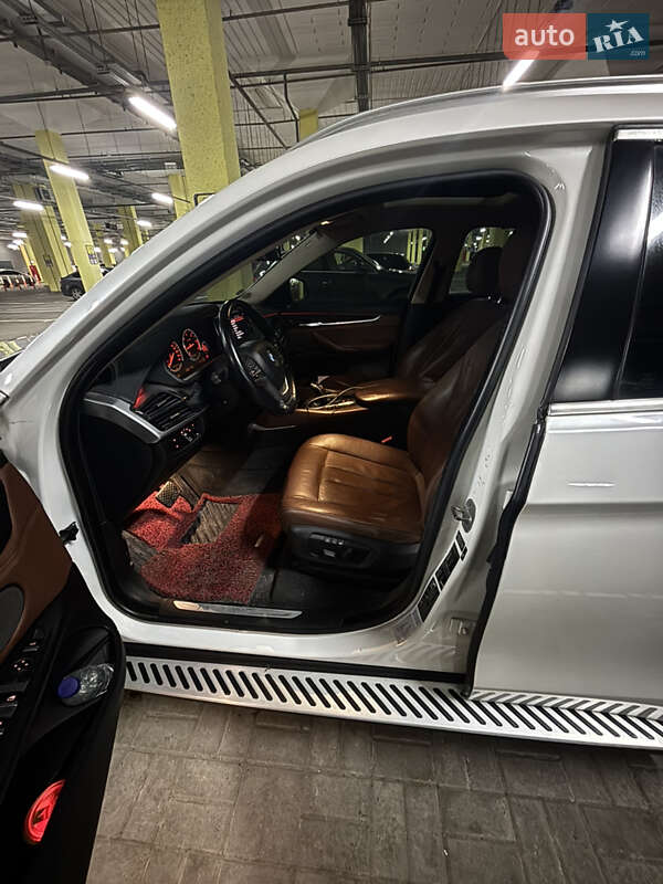 Позашляховик / Кросовер BMW X6 2015 в Києві