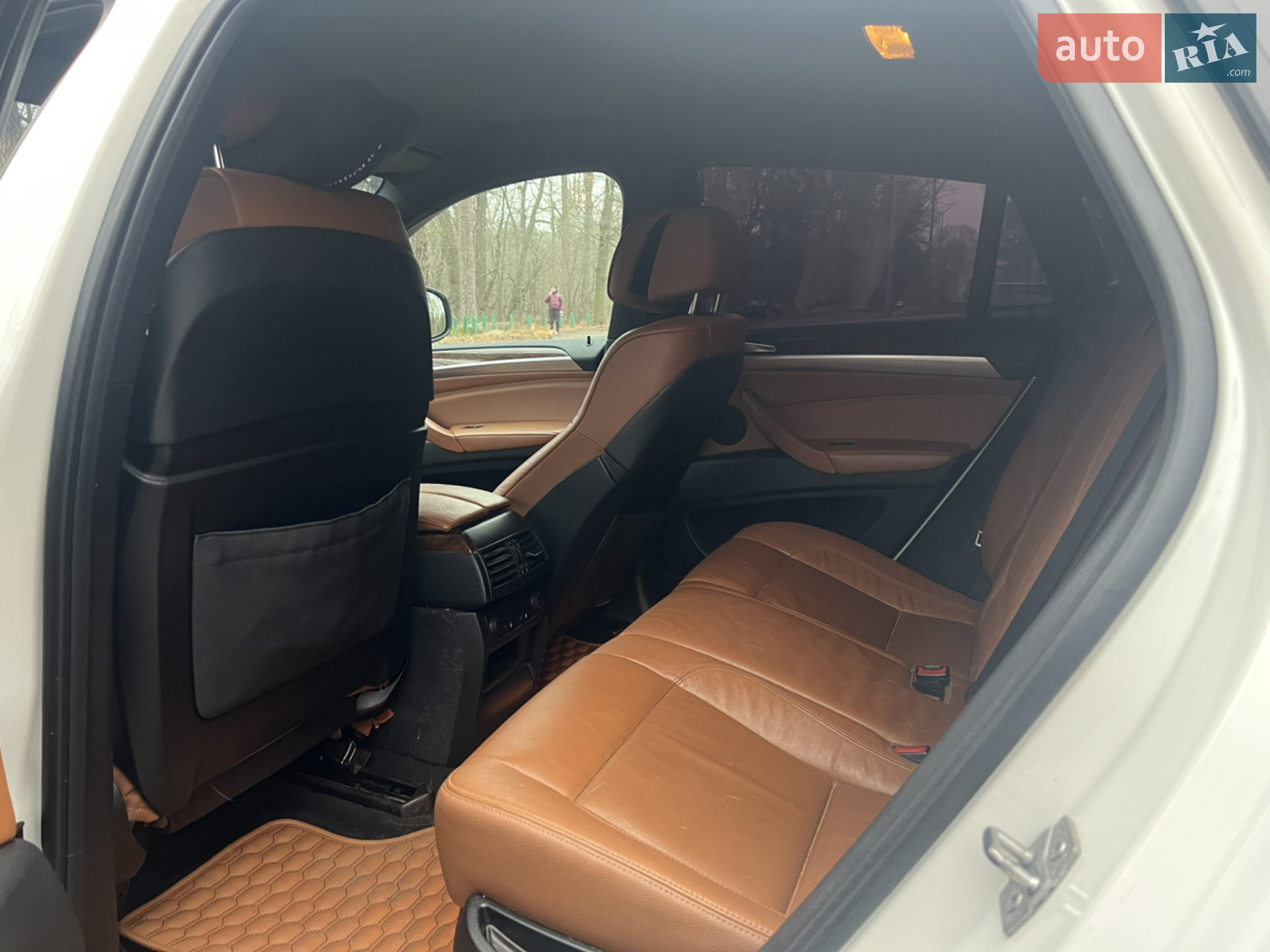 2011 BMW X6 - мініатюра 8