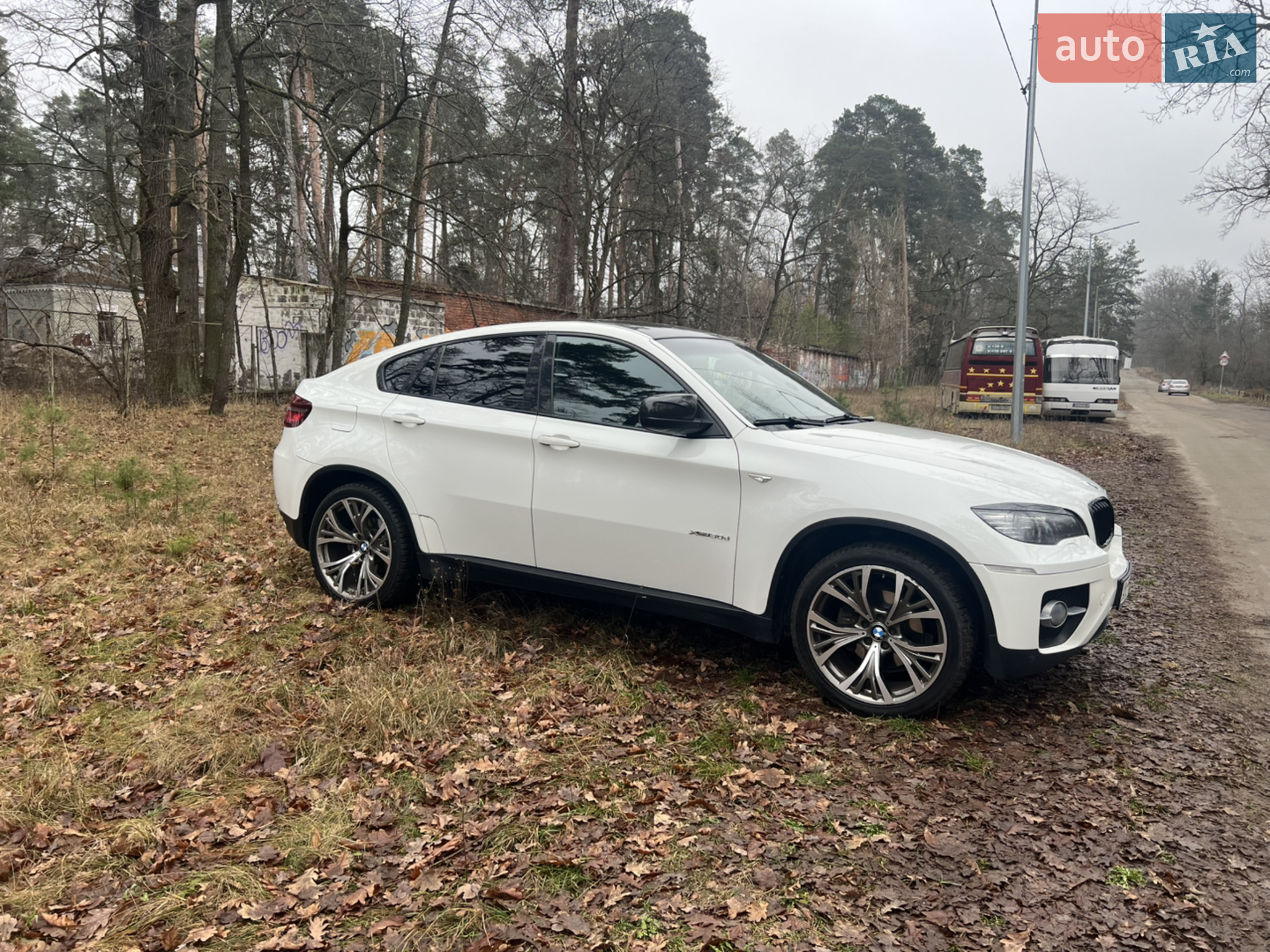 2011 BMW X6 - мініатюра 26