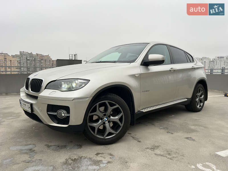 BMW X6 2011