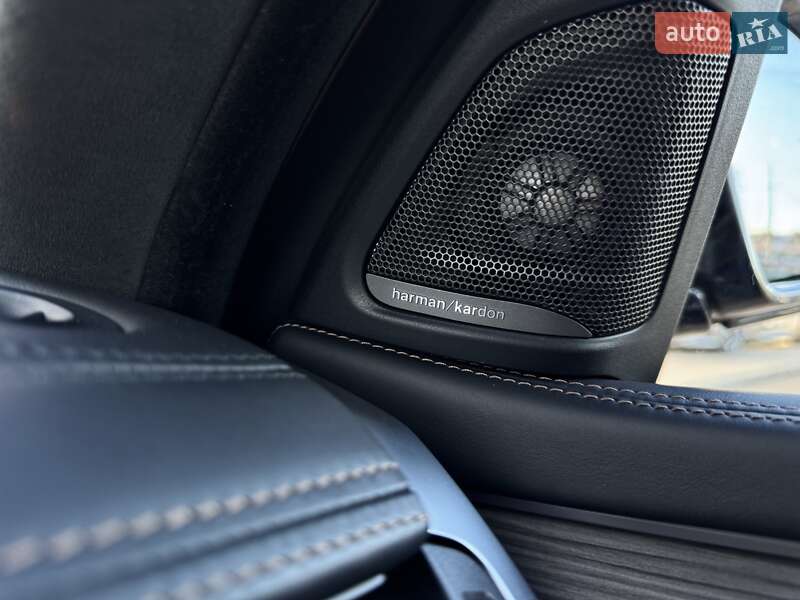 Внедорожник / Кроссовер BMW X6 2016 в Виннице