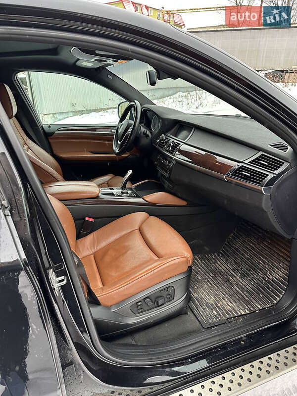 Позашляховик / Кросовер BMW X6 2010 в Львові