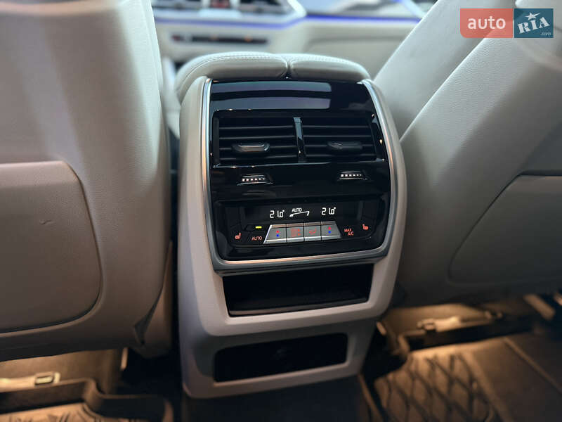 Позашляховик / Кросовер BMW X6 2022 в Львові