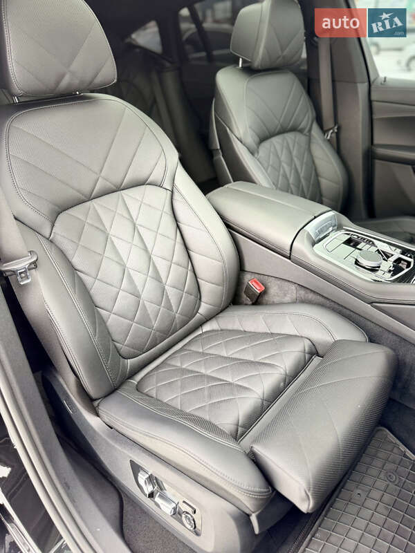 Внедорожник / Кроссовер BMW X6 2023 в Киеве