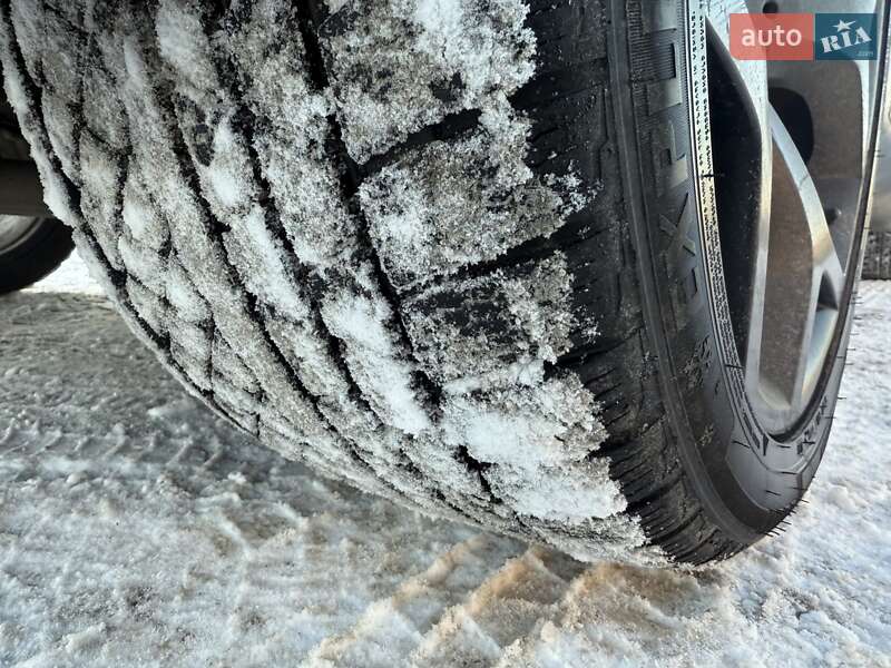 Внедорожник / Кроссовер BMW X6 2010 в Луцке