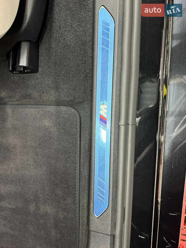 Внедорожник / Кроссовер BMW X6 2022 в Киеве