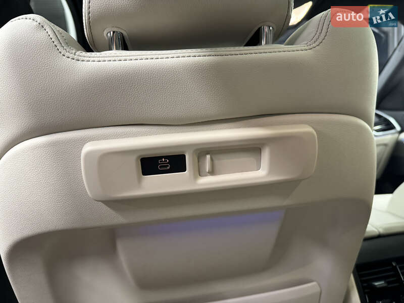 Внедорожник / Кроссовер BMW X6 2022 в Киеве