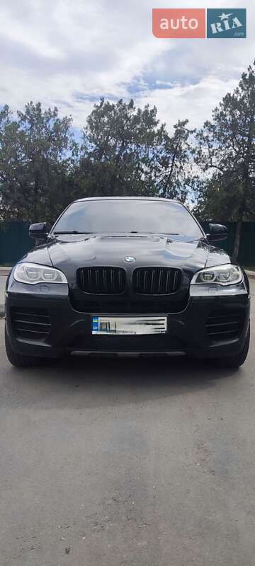 BMW X6 2012