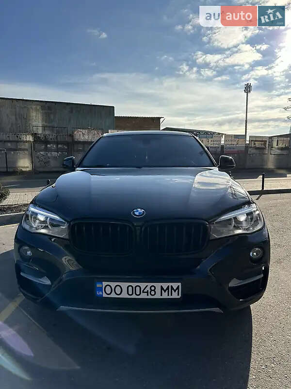 Внедорожник / Кроссовер BMW X6 2016 в Николаеве