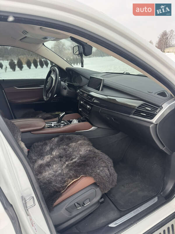 Внедорожник / Кроссовер BMW X6 2016 в Виннице