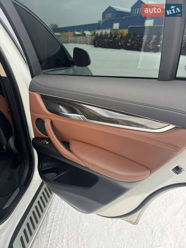 Внедорожник / Кроссовер BMW X6 2016 в Виннице