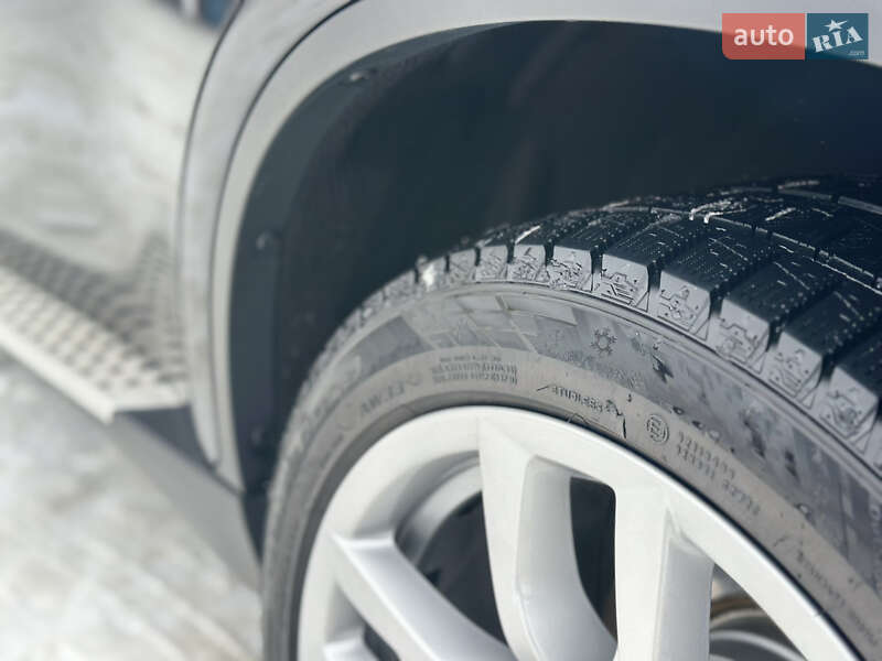 Внедорожник / Кроссовер BMW X6 2013 в Старом Самборе