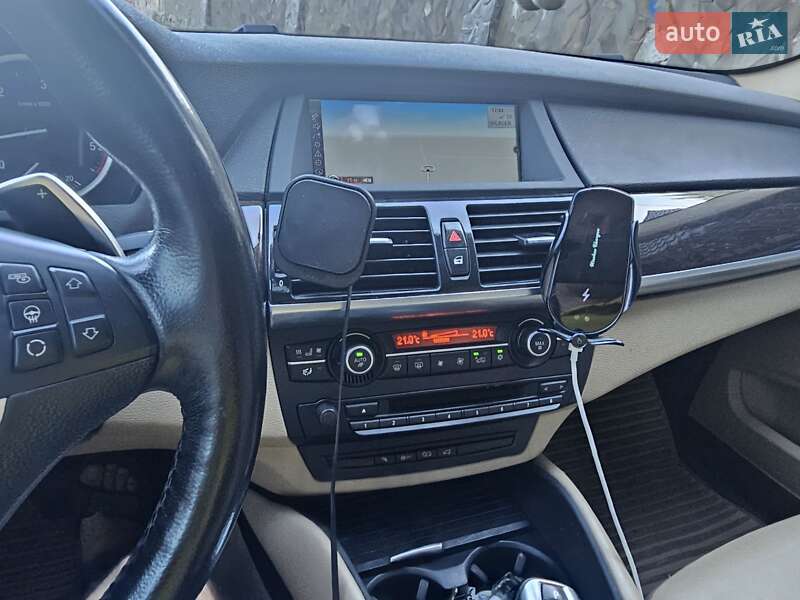 Внедорожник / Кроссовер BMW X6 2012 в Львове