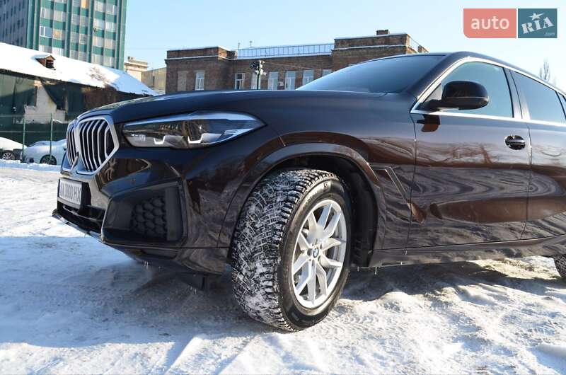 Внедорожник / Кроссовер BMW X6 2021 в Киеве