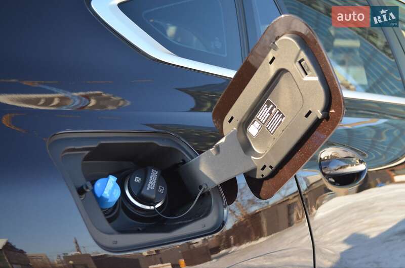 Внедорожник / Кроссовер BMW X6 2021 в Киеве