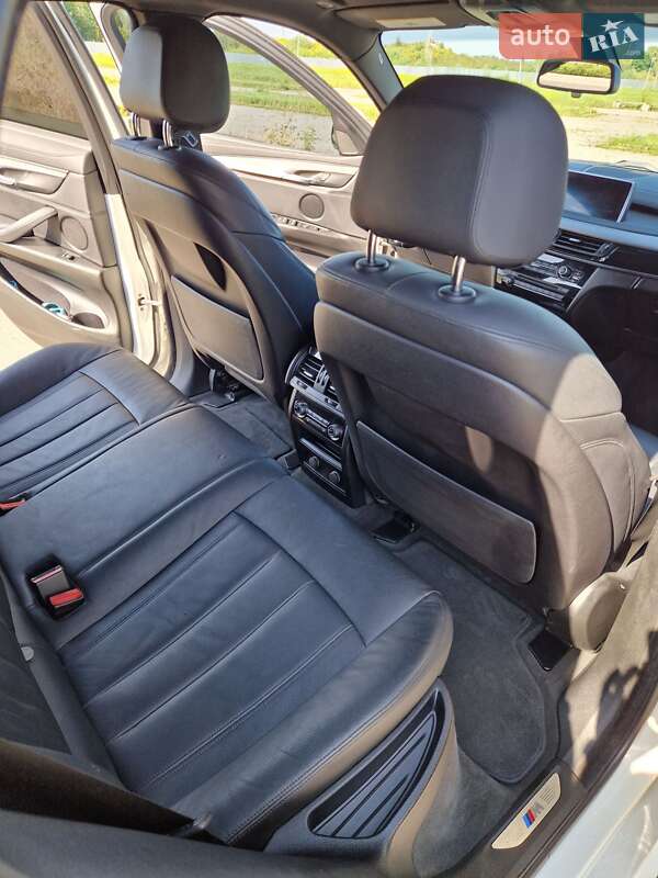 Внедорожник / Кроссовер BMW X6 2015 в Львове