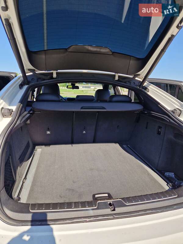 Внедорожник / Кроссовер BMW X6 2015 в Львове