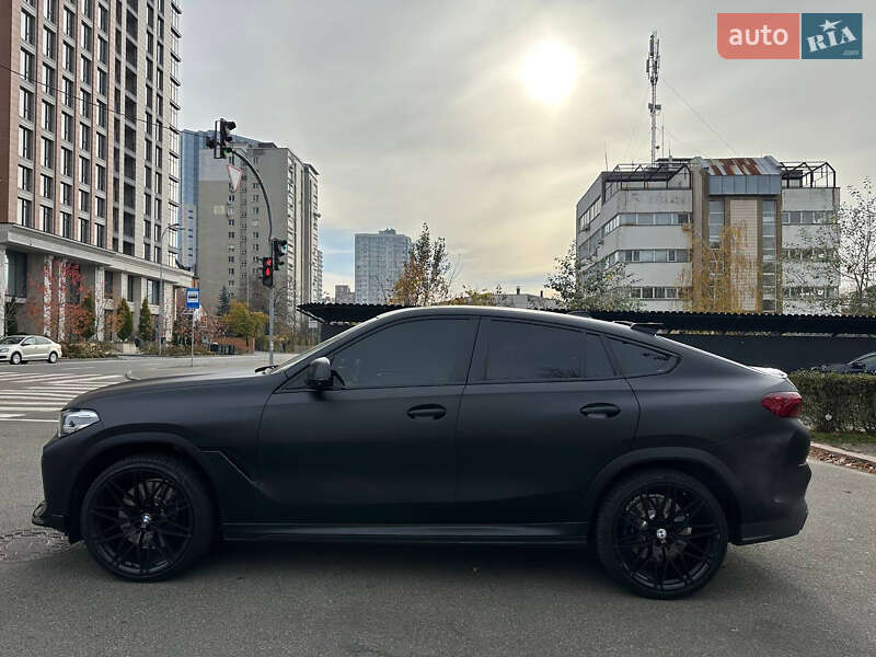 Внедорожник / Кроссовер BMW X6 2020 в Киеве