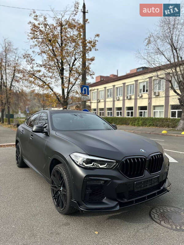 Внедорожник / Кроссовер BMW X6 2020 в Киеве