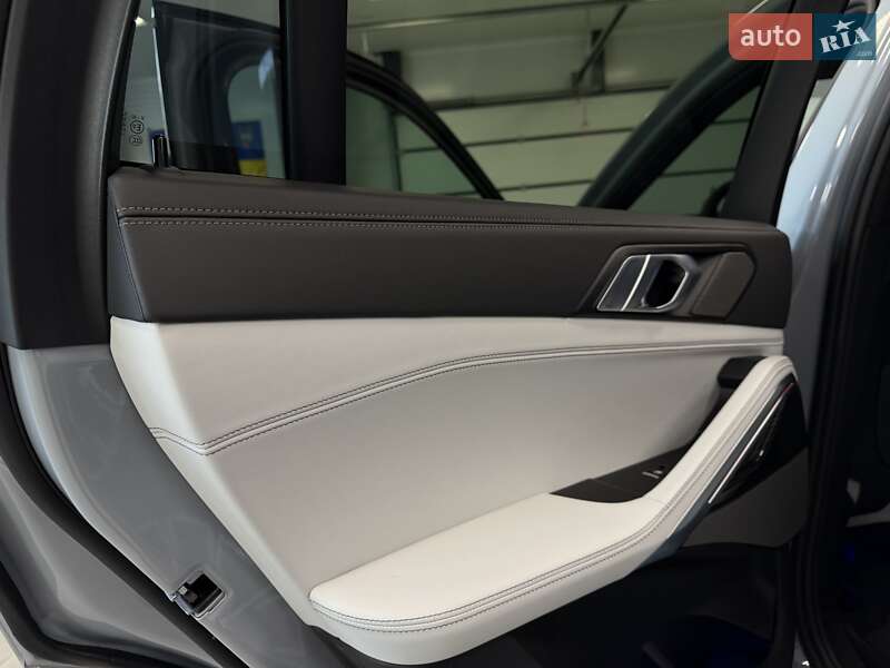 Внедорожник / Кроссовер BMW X6 2025 в Тернополе