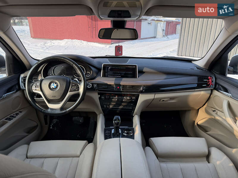 Внедорожник / Кроссовер BMW X6 2016 в Киеве