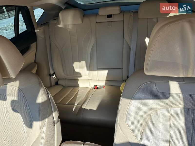 Внедорожник / Кроссовер BMW X6 2016 в Львове