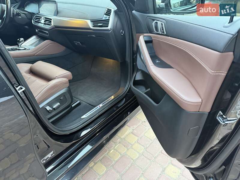 Позашляховик / Кросовер BMW X6 2022 в Дніпрі