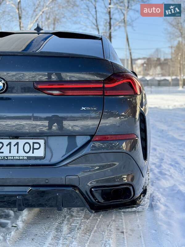 Внедорожник / Кроссовер BMW X6 2021 в Днепре