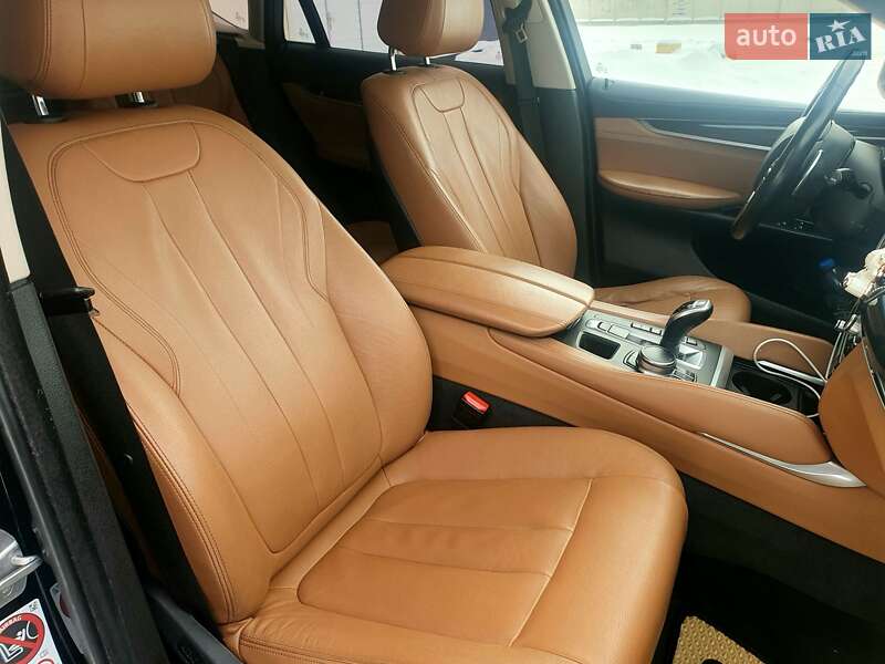 Внедорожник / Кроссовер BMW X6 2016 в Киеве