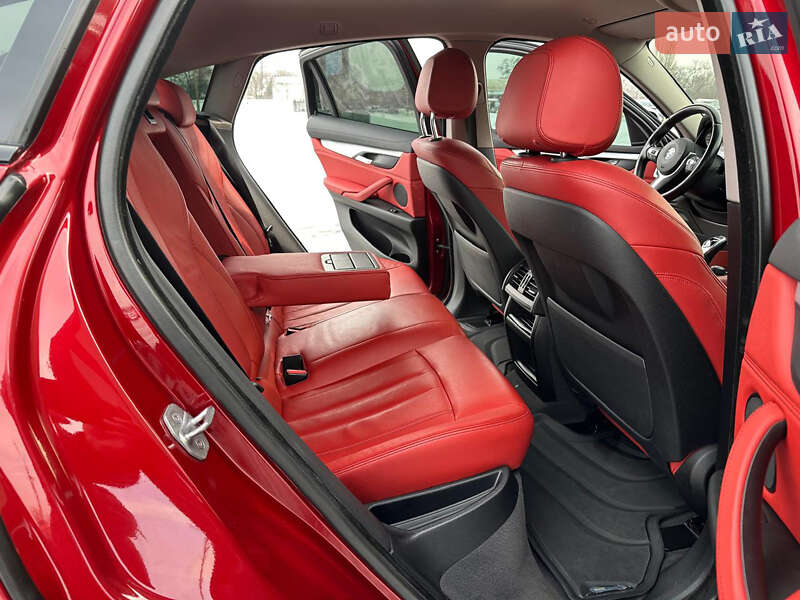 Внедорожник / Кроссовер BMW X6 2017 в Киеве