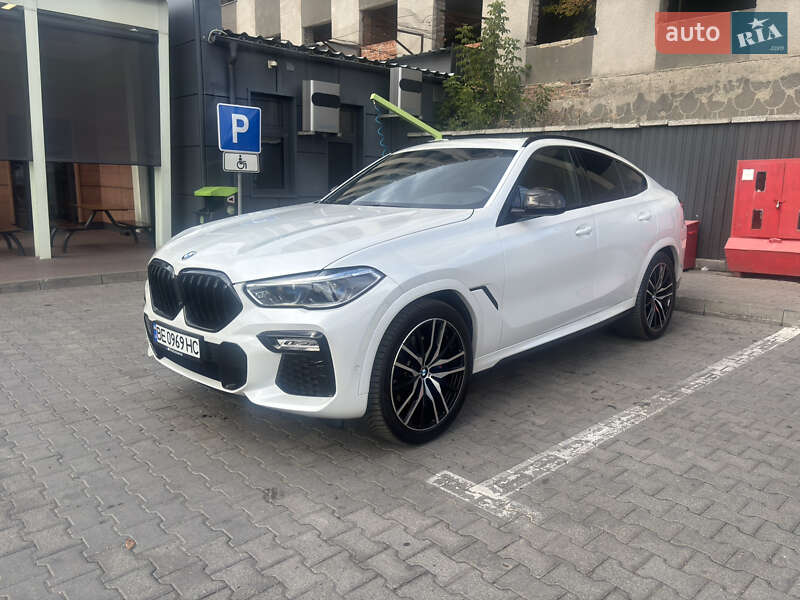 Внедорожник / Кроссовер BMW X6 2021 в Первомайске