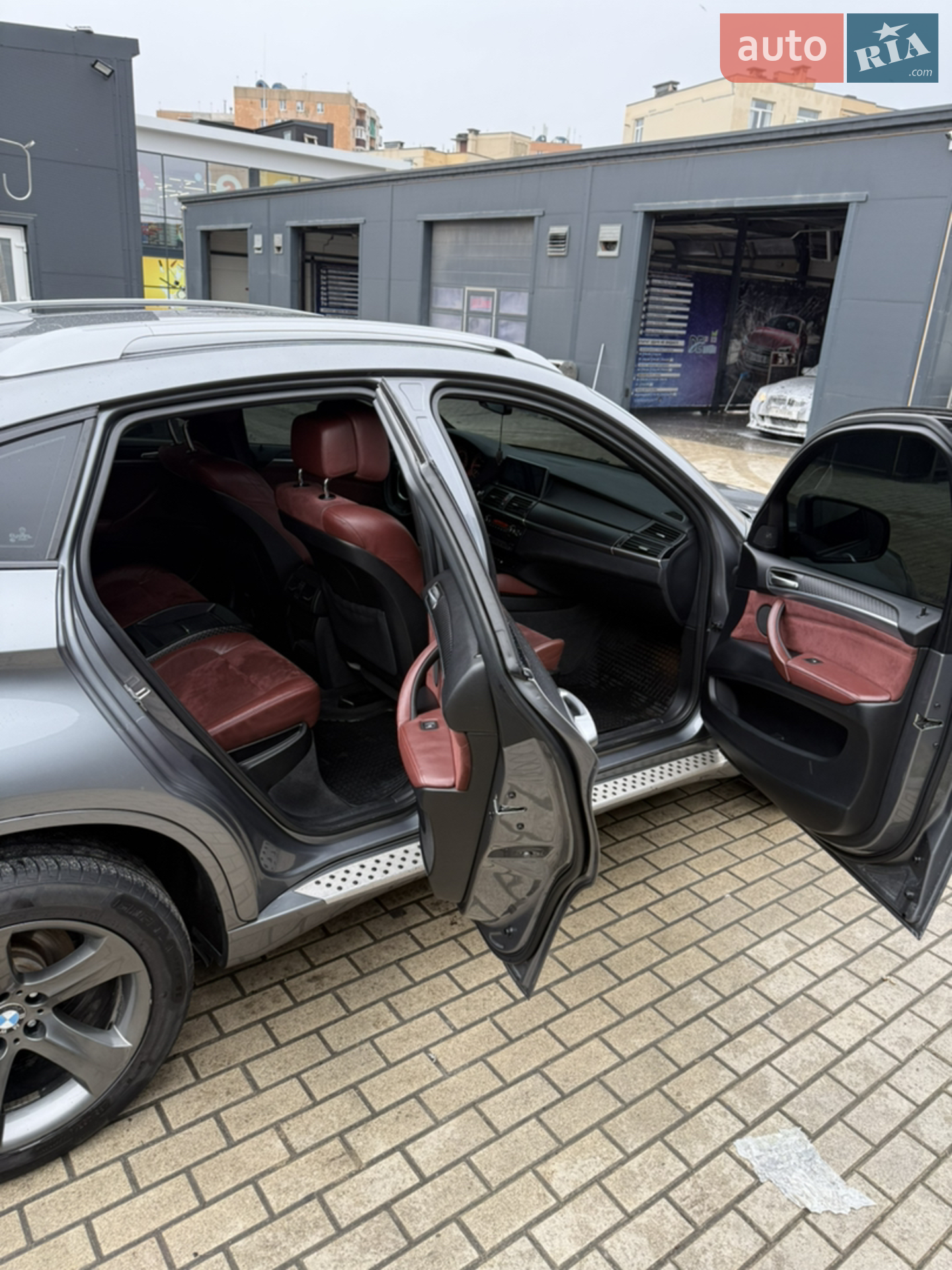 2010 BMW X6 - мініатюра 4