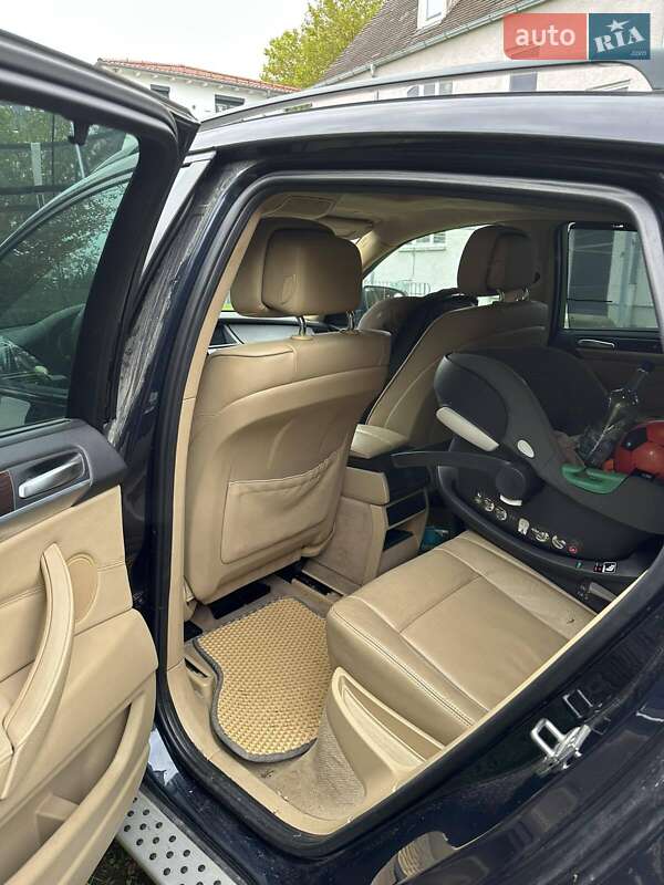 Позашляховик / Кросовер BMW X6 2011 в Сарнах фото 8 Позашляховик / Кросовер BMW X6 2011 в Сарнах