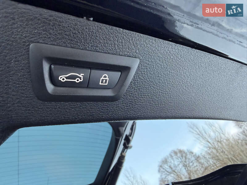 Внедорожник / Кроссовер BMW X6 2016 в Днепре фото 28 Внедорожник / Кроссовер BMW X6 2016 в Днепре