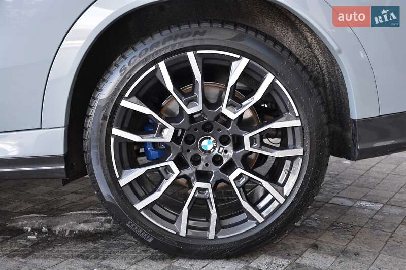 Внедорожник / Кроссовер BMW X6 2024 в Киеве
