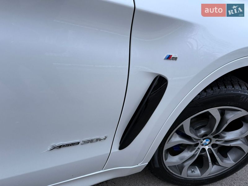 Внедорожник / Кроссовер BMW X6 2018 в Киеве